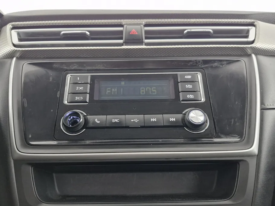 ام جي 5 STD 2023 