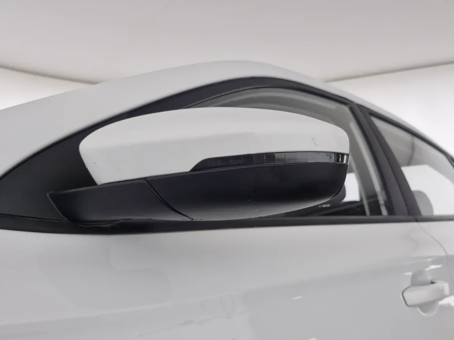 ام جي 5 STD 2023 