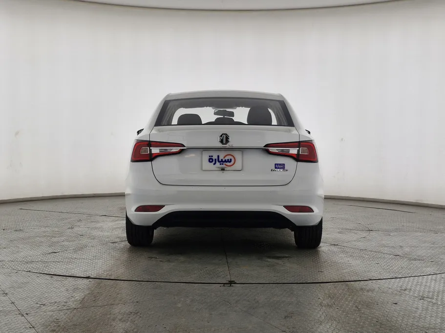 ام جي 5 STD 2023 