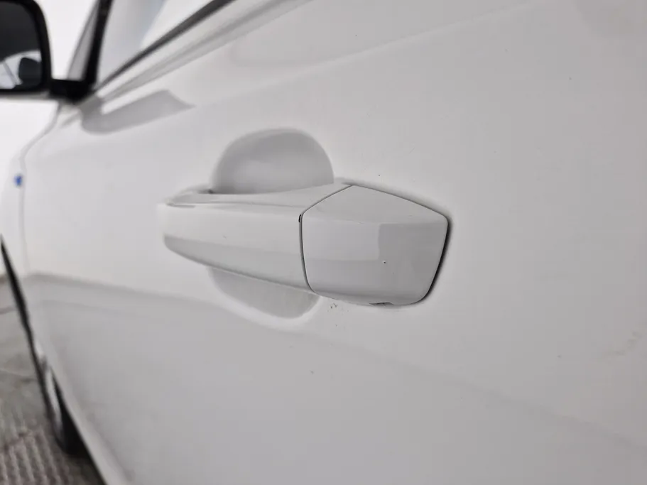 ام جي 5 STD 2023 