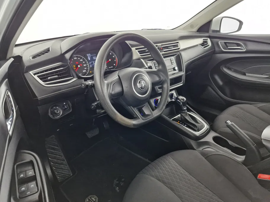 ام جي 5 STD 2023 