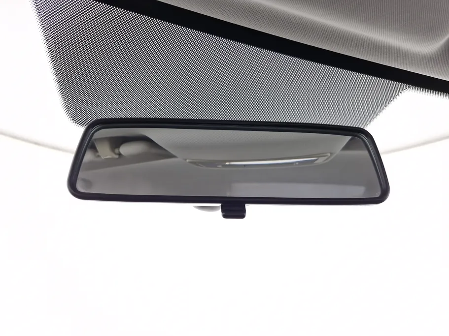 ام جي 5 STD 2023 