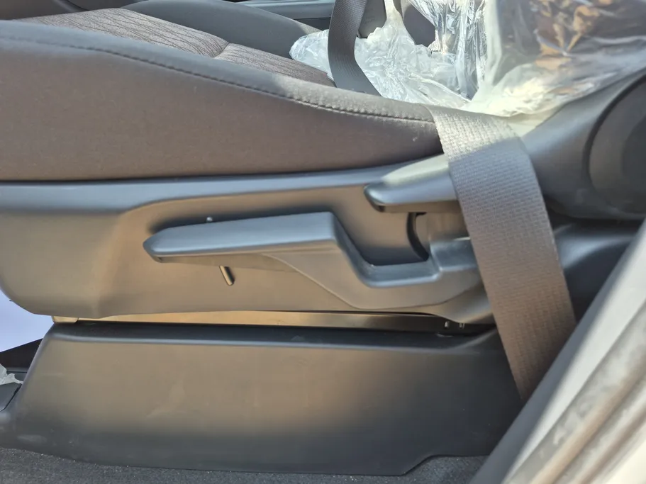 تويوتا اينوفا GL 2025 