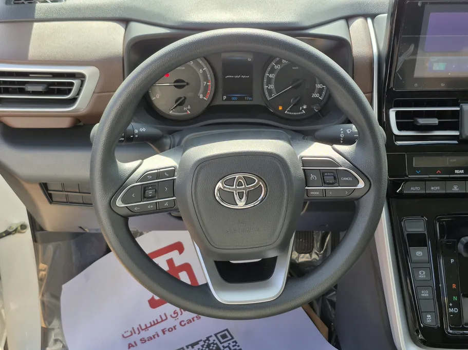 تويوتا اينوفا GL 2025 
