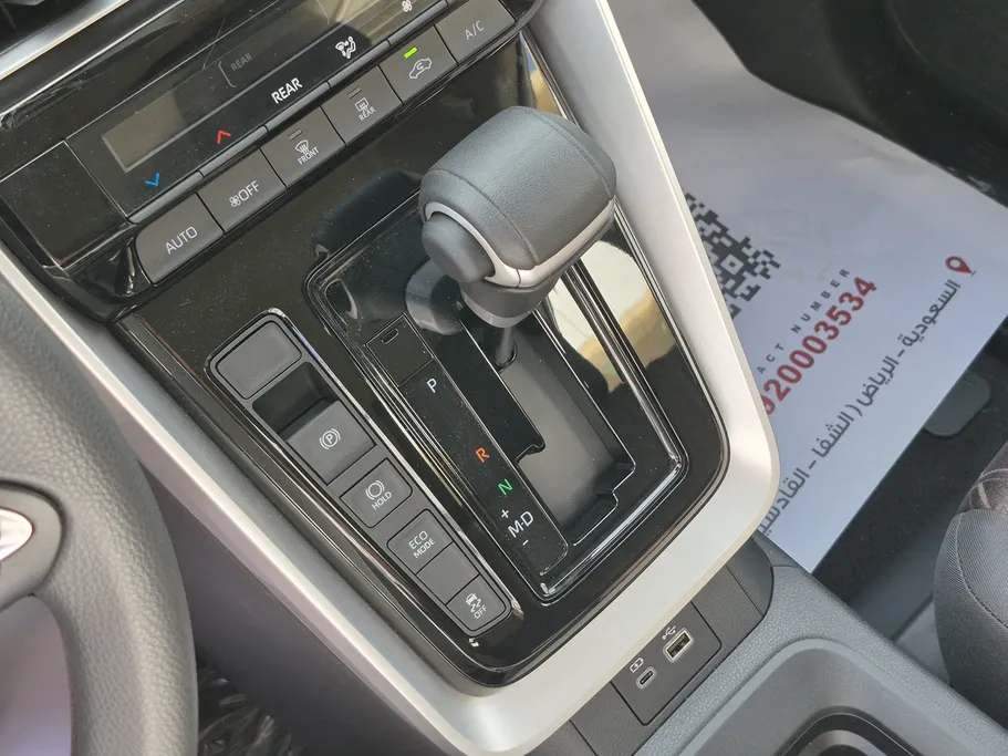 تويوتا اينوفا GL 2025 