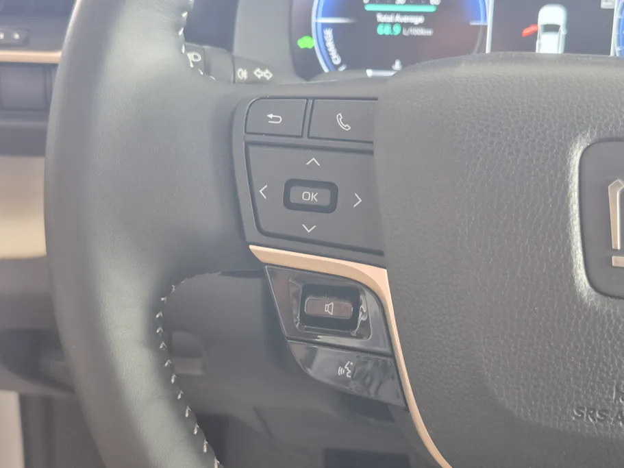 تويوتا كراون Majesta 2025 