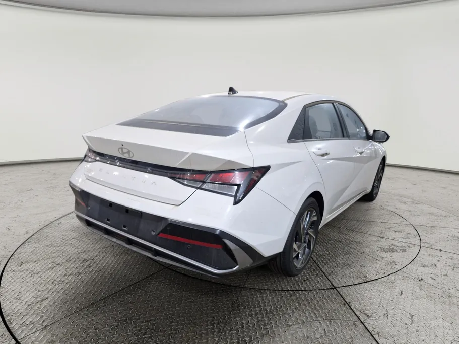 2025 Hyundai Elantra Comfort China 