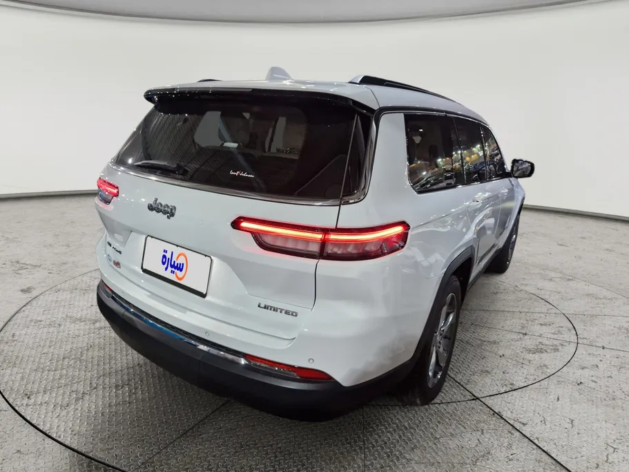 2022 Jeep Grand Cherokee ليمتد 