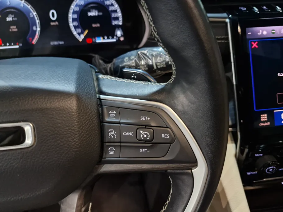 2022 Jeep Grand Cherokee ليمتد 