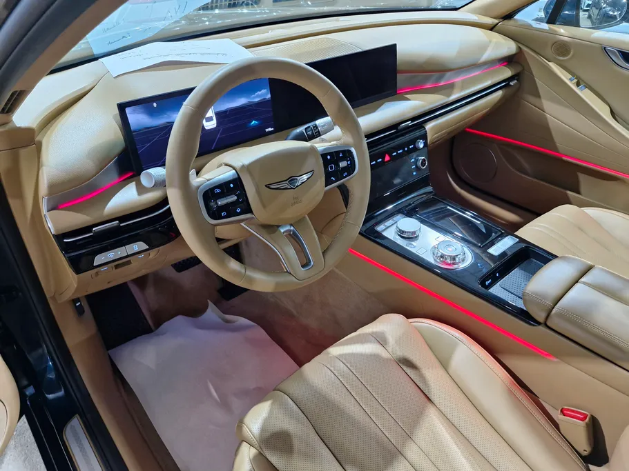 2025 Genesis G80 PRESTIGE 