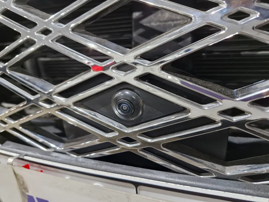 2025 Genesis G80 PRESTIGE 