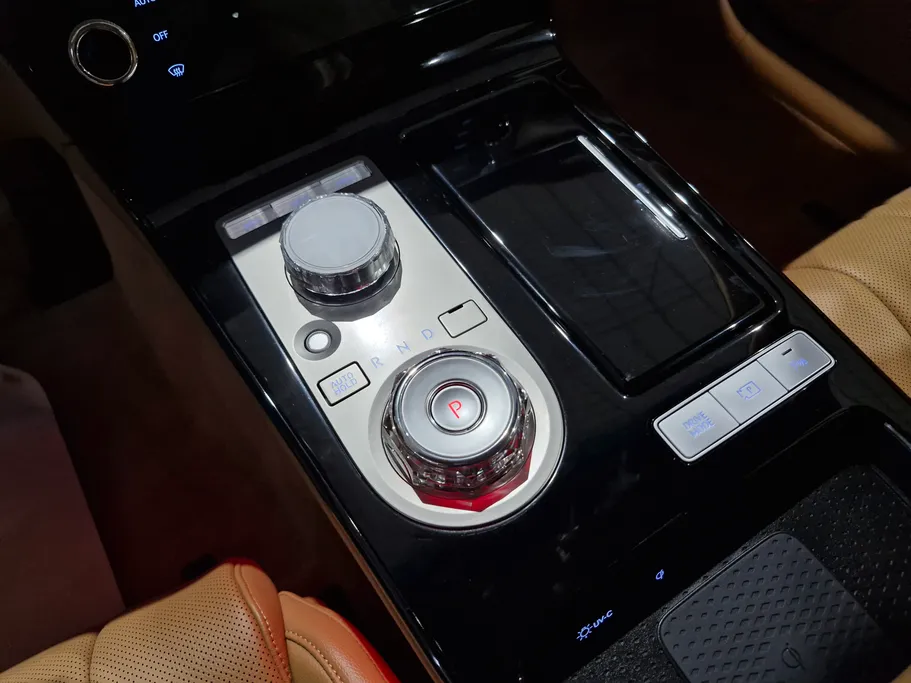 2025 Genesis G80 PRESTIGE 