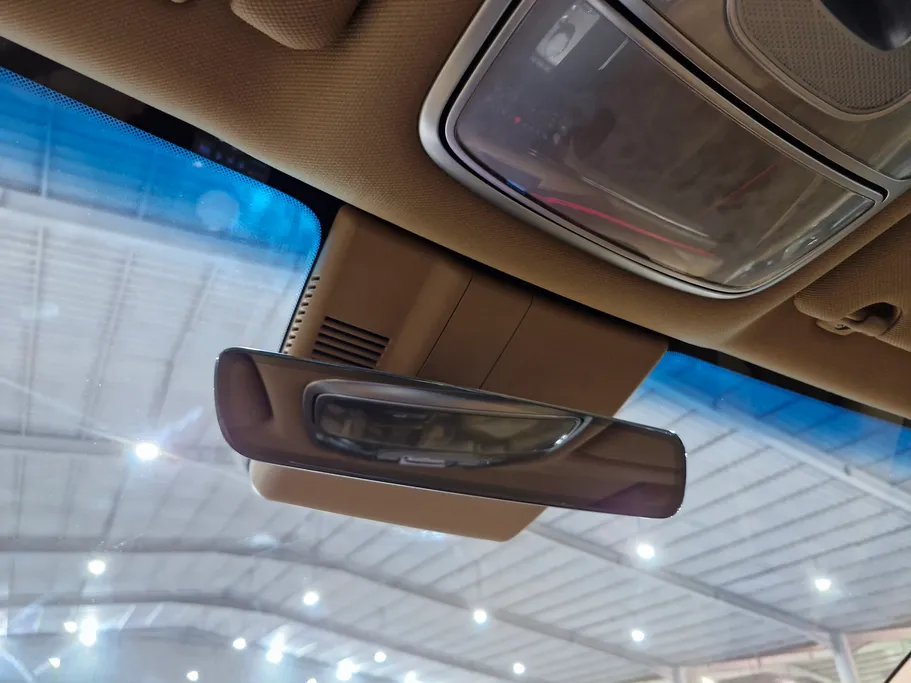 2025 Genesis G80 PRESTIGE 