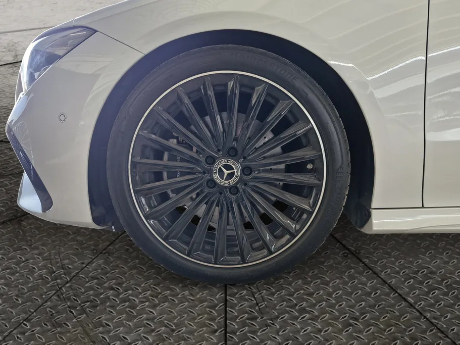 2024 Mercedes CLA 200 