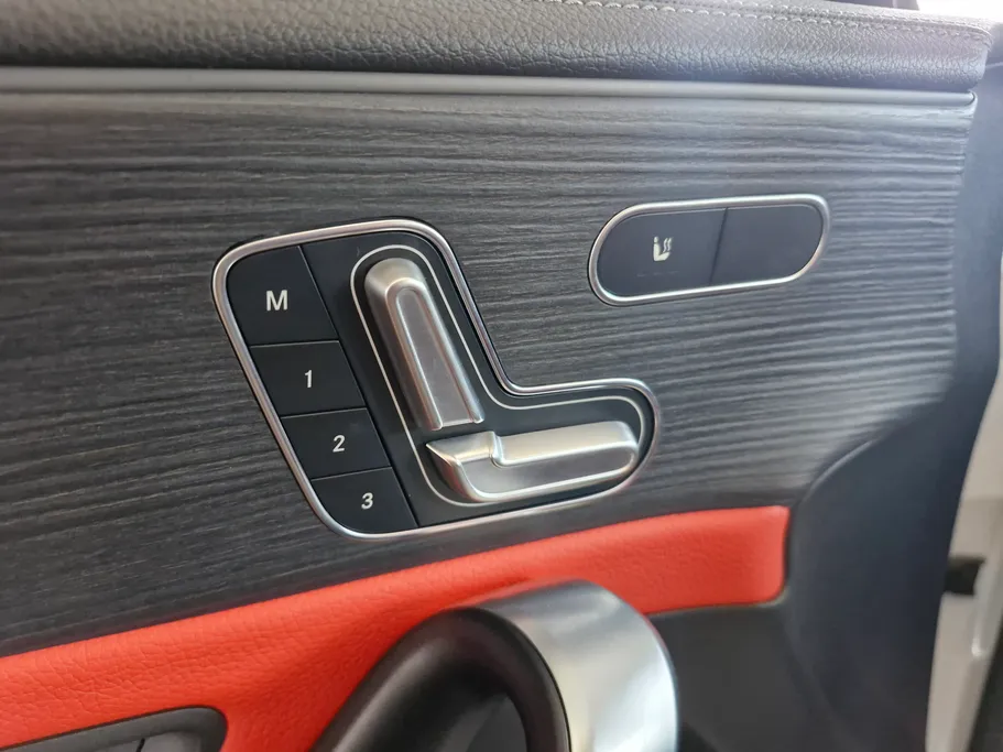 2024 Mercedes CLA 200 