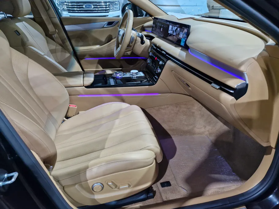 2025 Genesis G80 PRESTIGE 