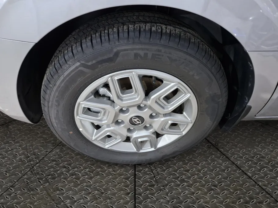 2025 Hyundai Staria Smart 11 ST 