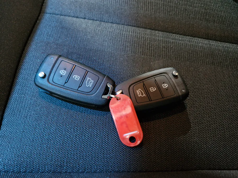 2025 Hyundai Staria Smart 11 ST 