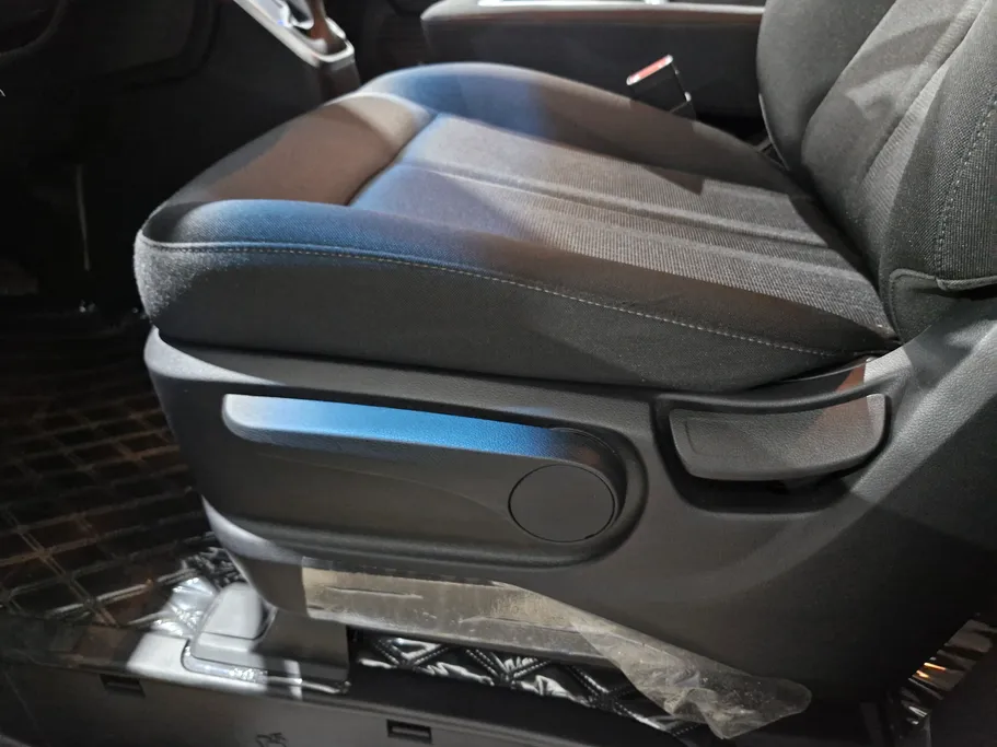 2025 Hyundai Staria Smart 11 ST 