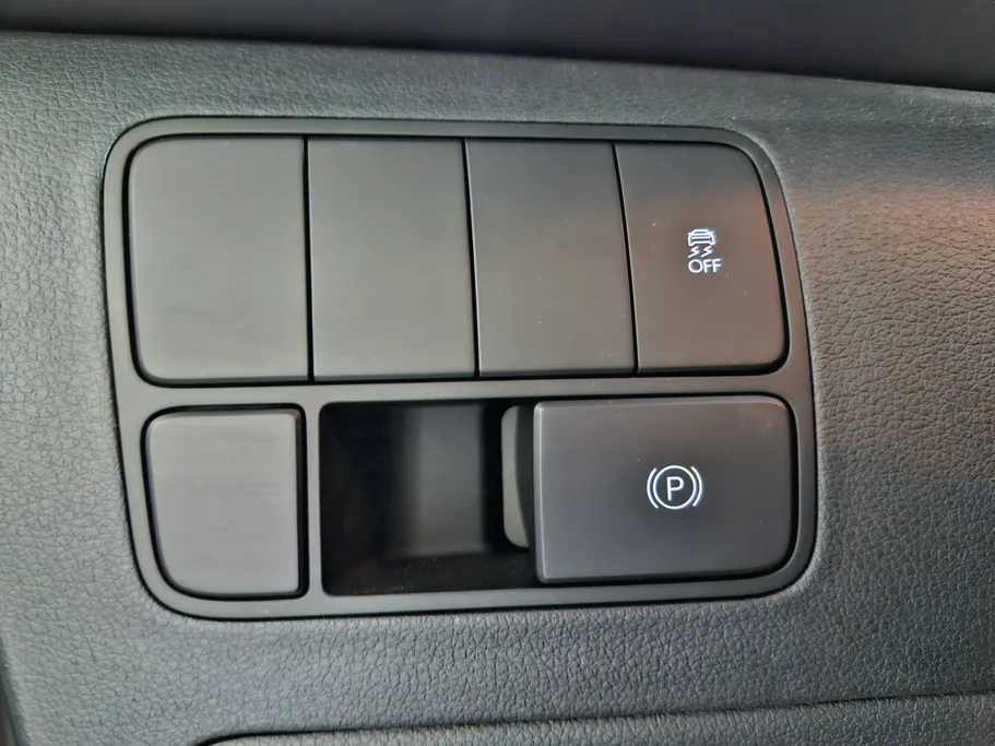 2025 Hyundai Staria Smart 11 ST 