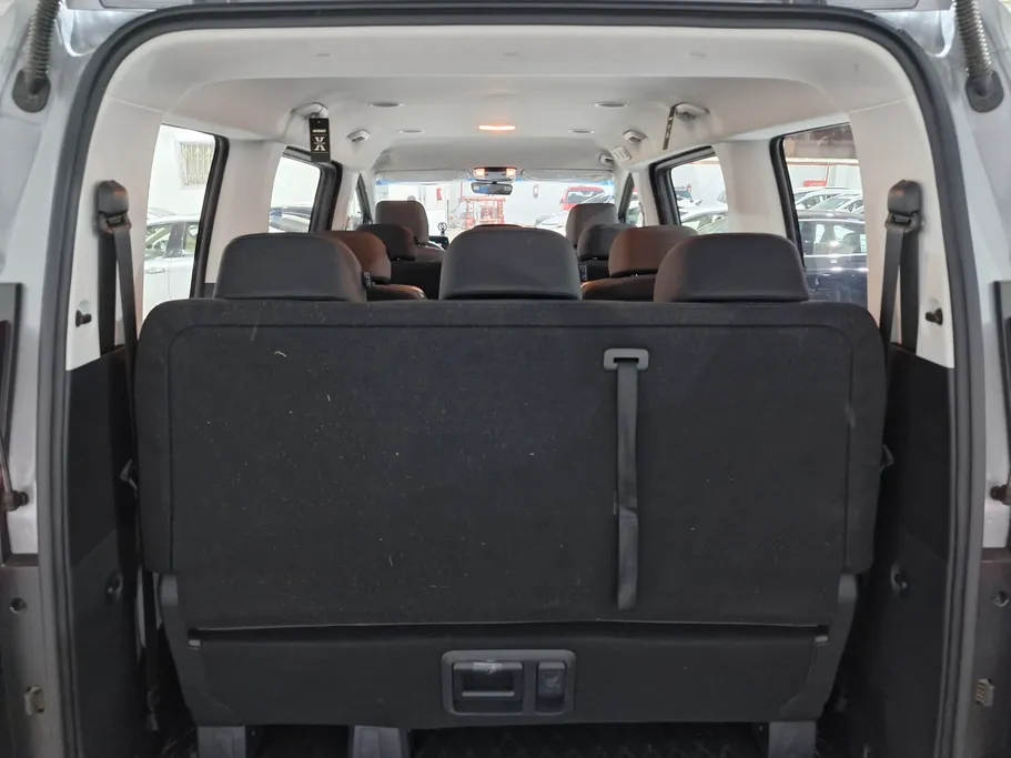 2025 Hyundai Staria Smart 11 ST 