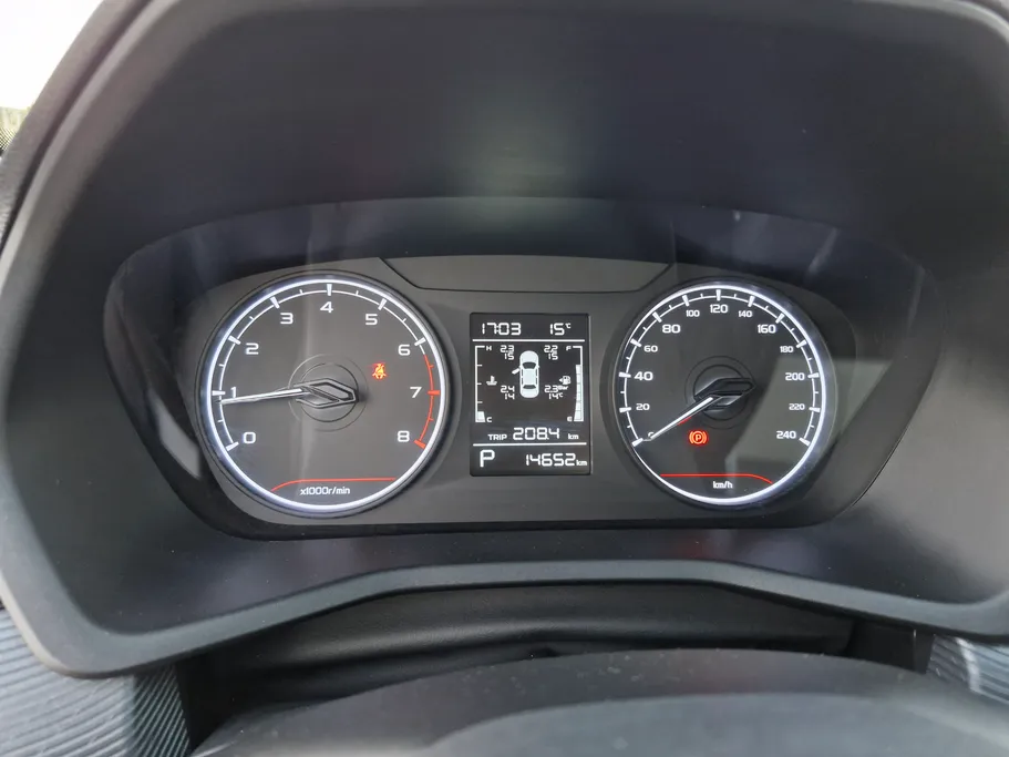 جيلي امجراند GS 2025 