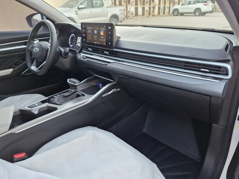 جيلي امجراند GS 2025 