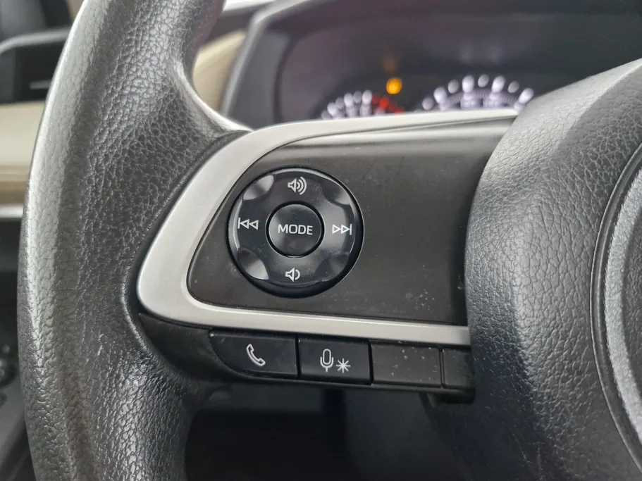 تويوتا يارس Y 2023 