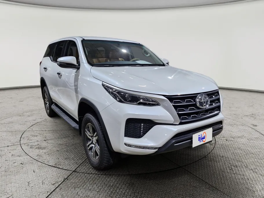 تويوتا فورتشنر GX2 4x2 2025 