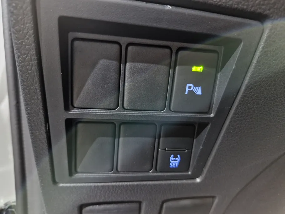 تويوتا فورتشنر GX2 4x2 2025 