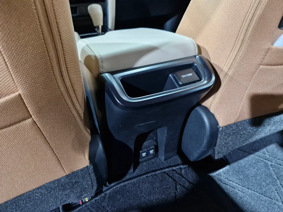 تويوتا فورتشنر GX2 4x2 2025 