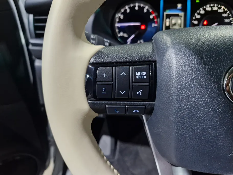 تويوتا فورتشنر GX2 4x2 2025 