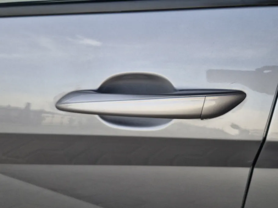 2024 Hyundai Elantra Smart 