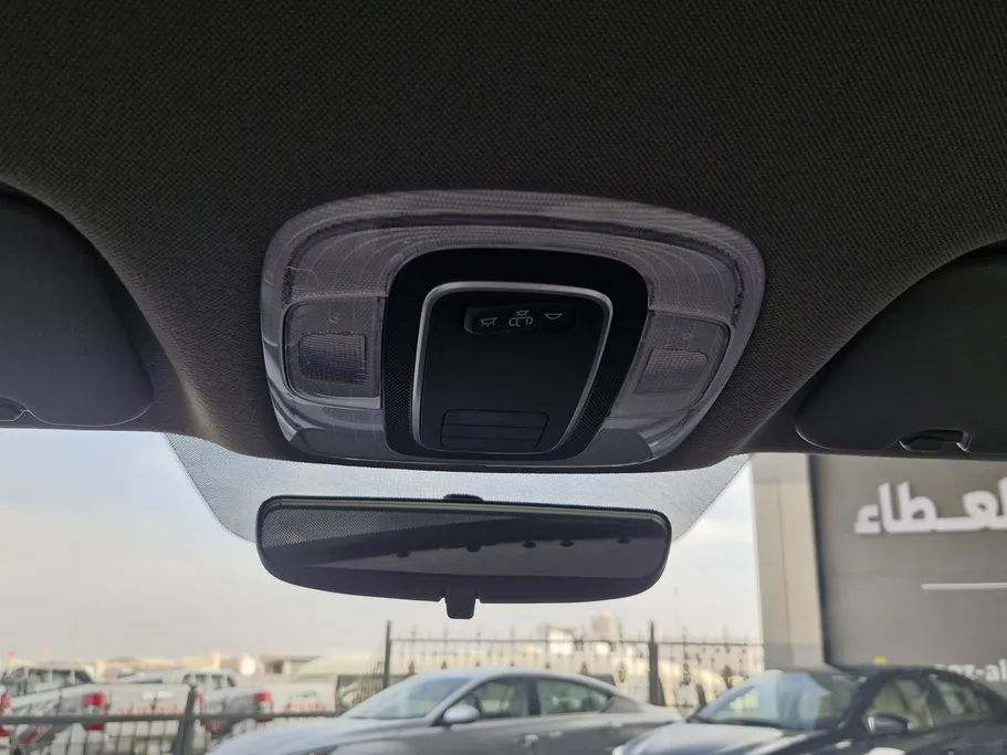 2024 Hyundai Elantra Smart 