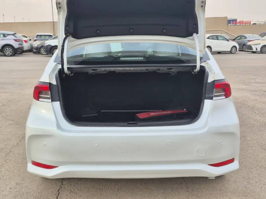 تويوتا كورولا XLI 2023 