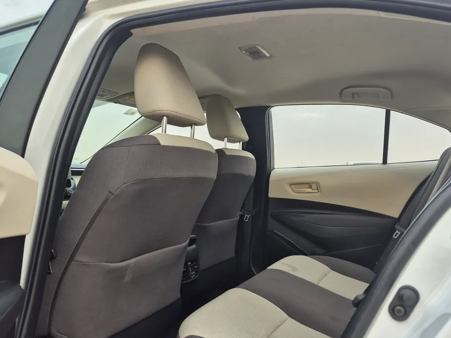 تويوتا كورولا XLI 2023 