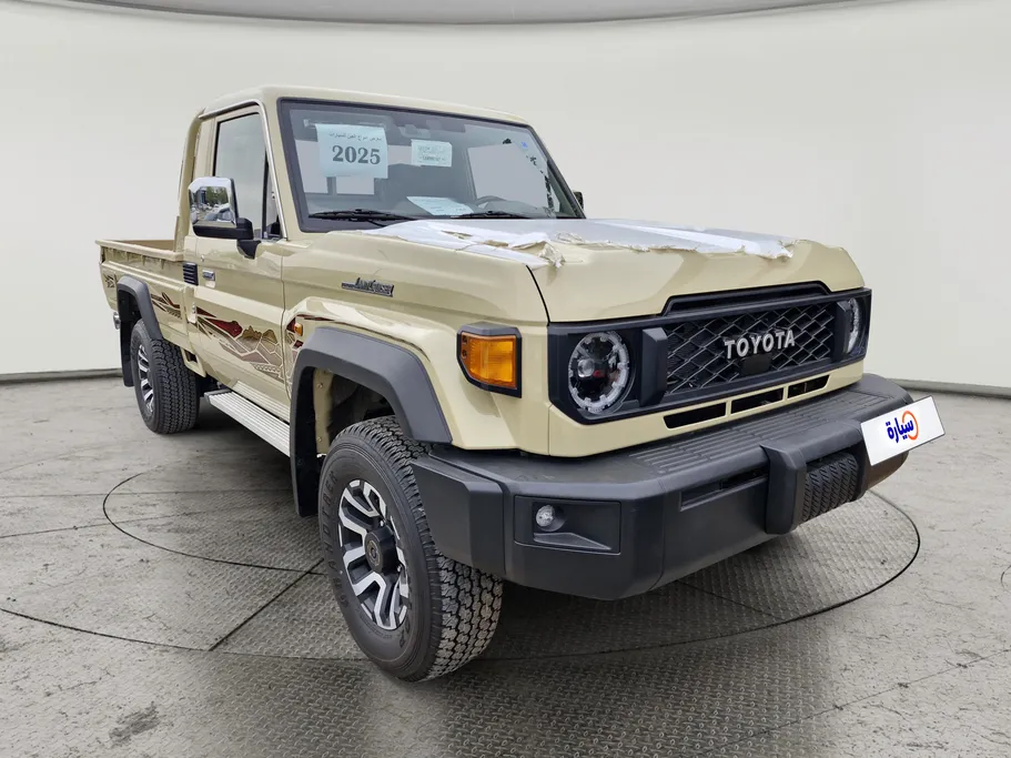 تويوتا شاص LX 2025 