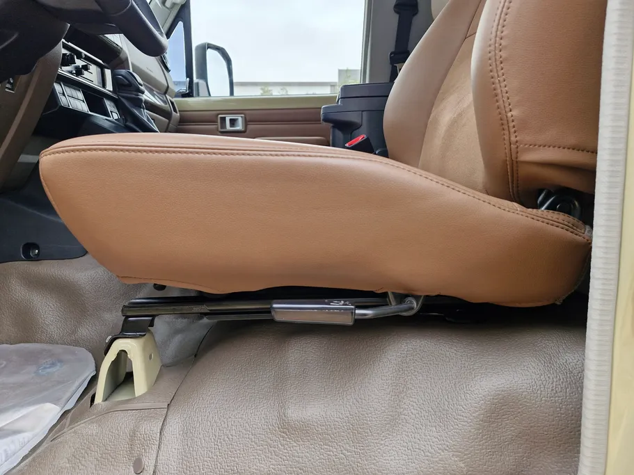 تويوتا شاص LX 2025 