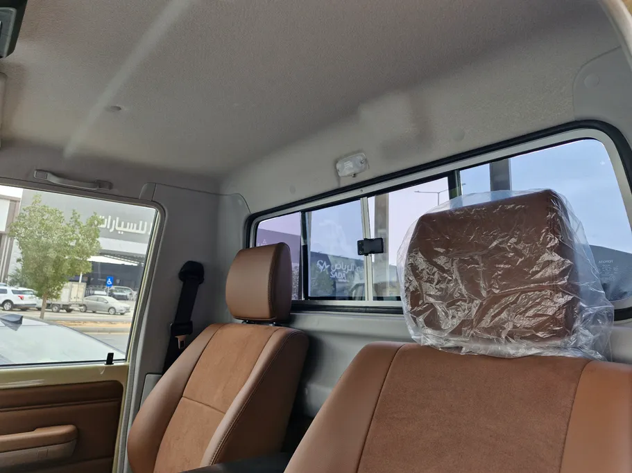 تويوتا شاص LX 2025 