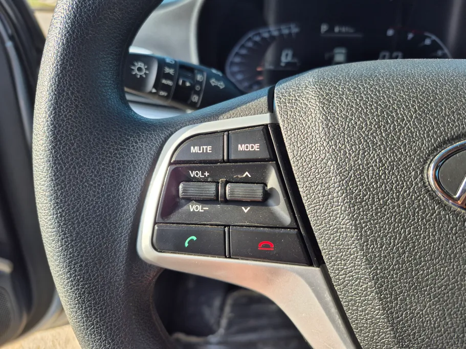 2023 Hyundai Accent Smart 