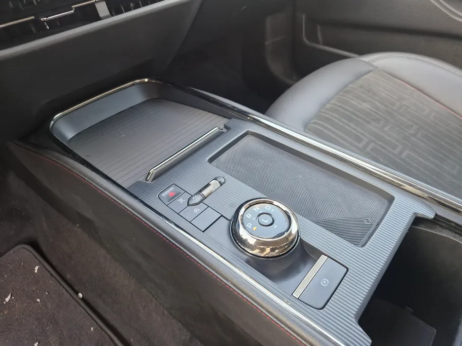 فورد تورس ترند الإصدار الجديد 2023 