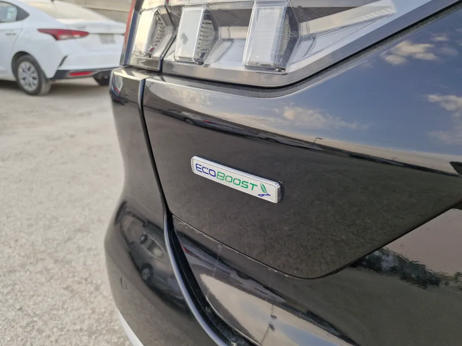 فورد تورس ترند الإصدار الجديد 2023 