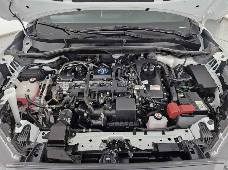 2024 Toyota Corolla Cross XLE HEV 