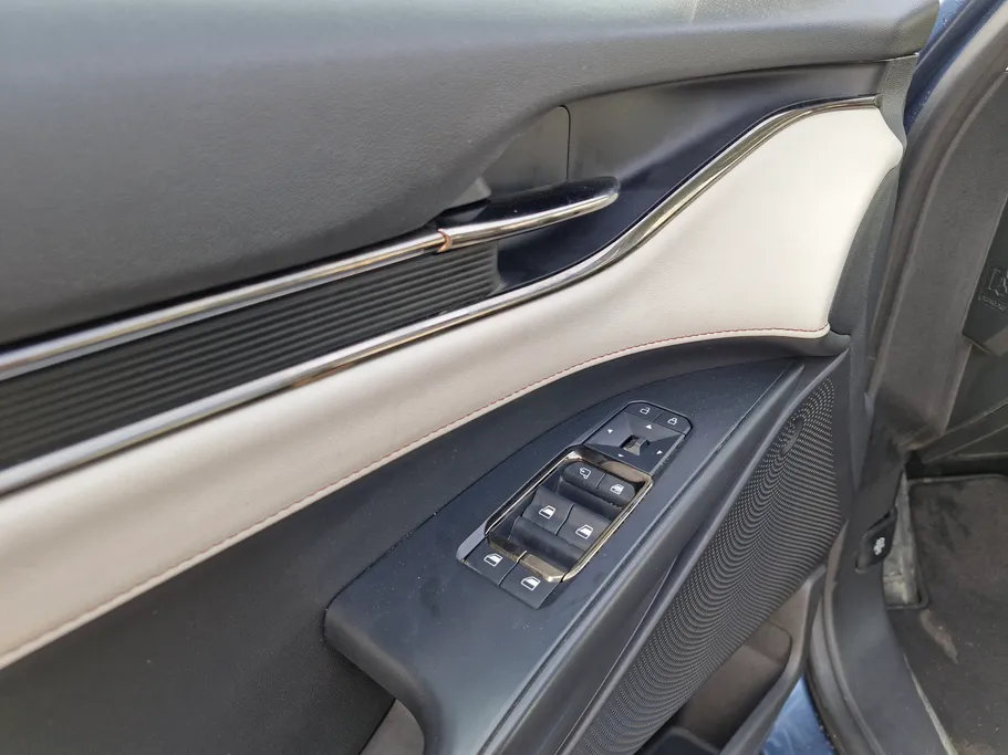 فورد تورس ترند الإصدار الجديد 2023 