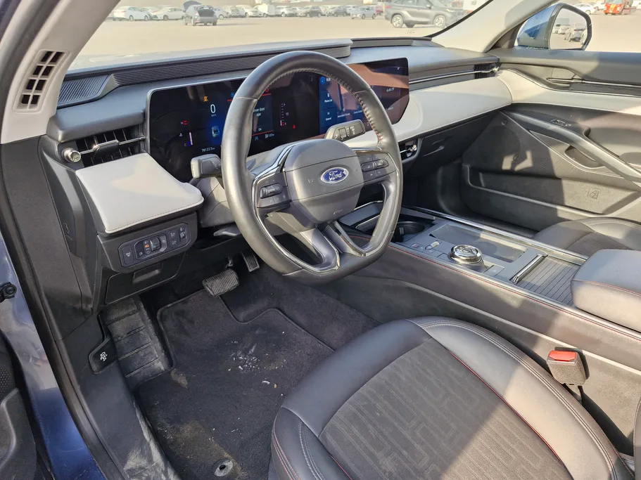 فورد تورس ترند الإصدار الجديد 2023 