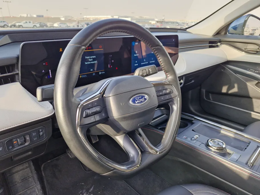 فورد تورس ترند الإصدار الجديد 2023 