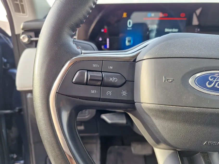 فورد تورس ترند الإصدار الجديد 2023 