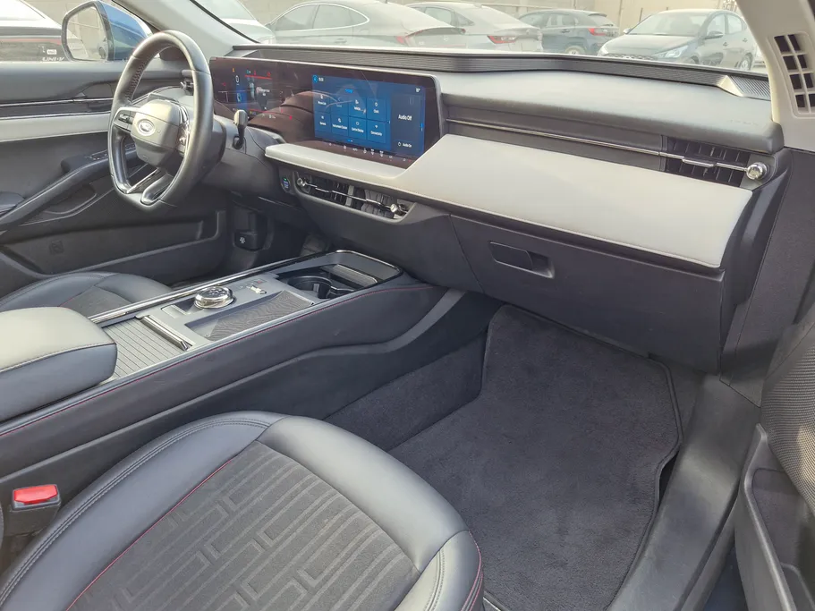 فورد تورس ترند الإصدار الجديد 2023 