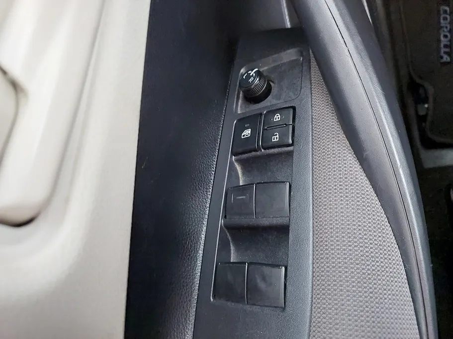 تويوتا كورولا XLI 2024 