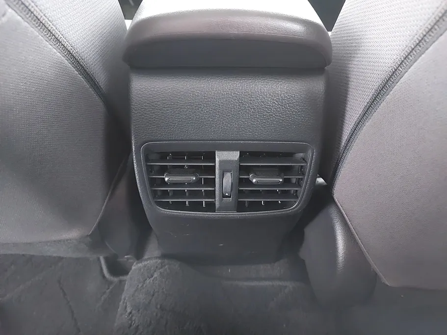 تويوتا كورولا XLI 2024 